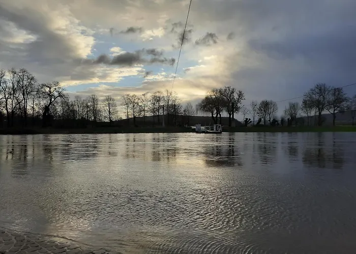 Why Not Διαμέρισμα *